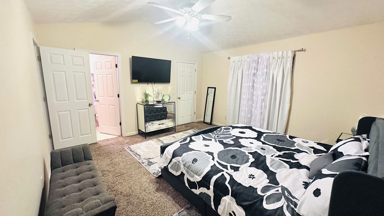 Photo of Bedroom in Lithonia