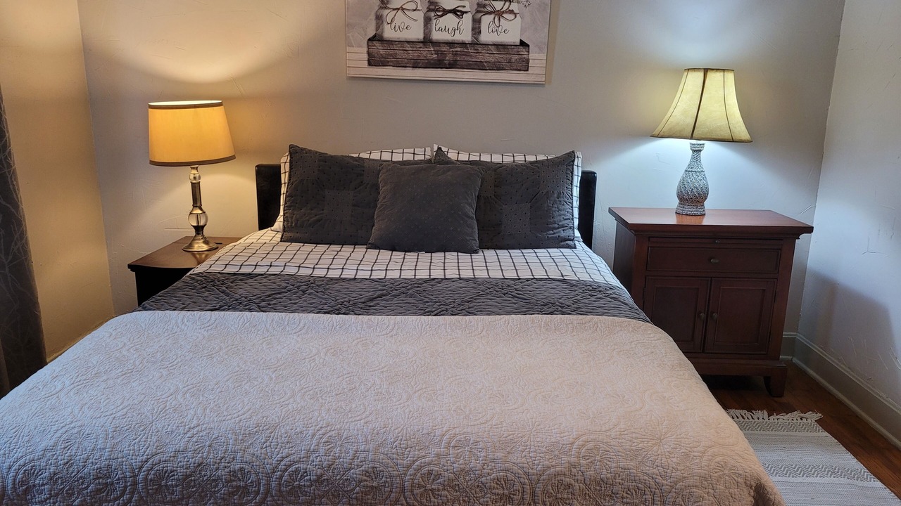 Photo of Bedroom in Fort Smith