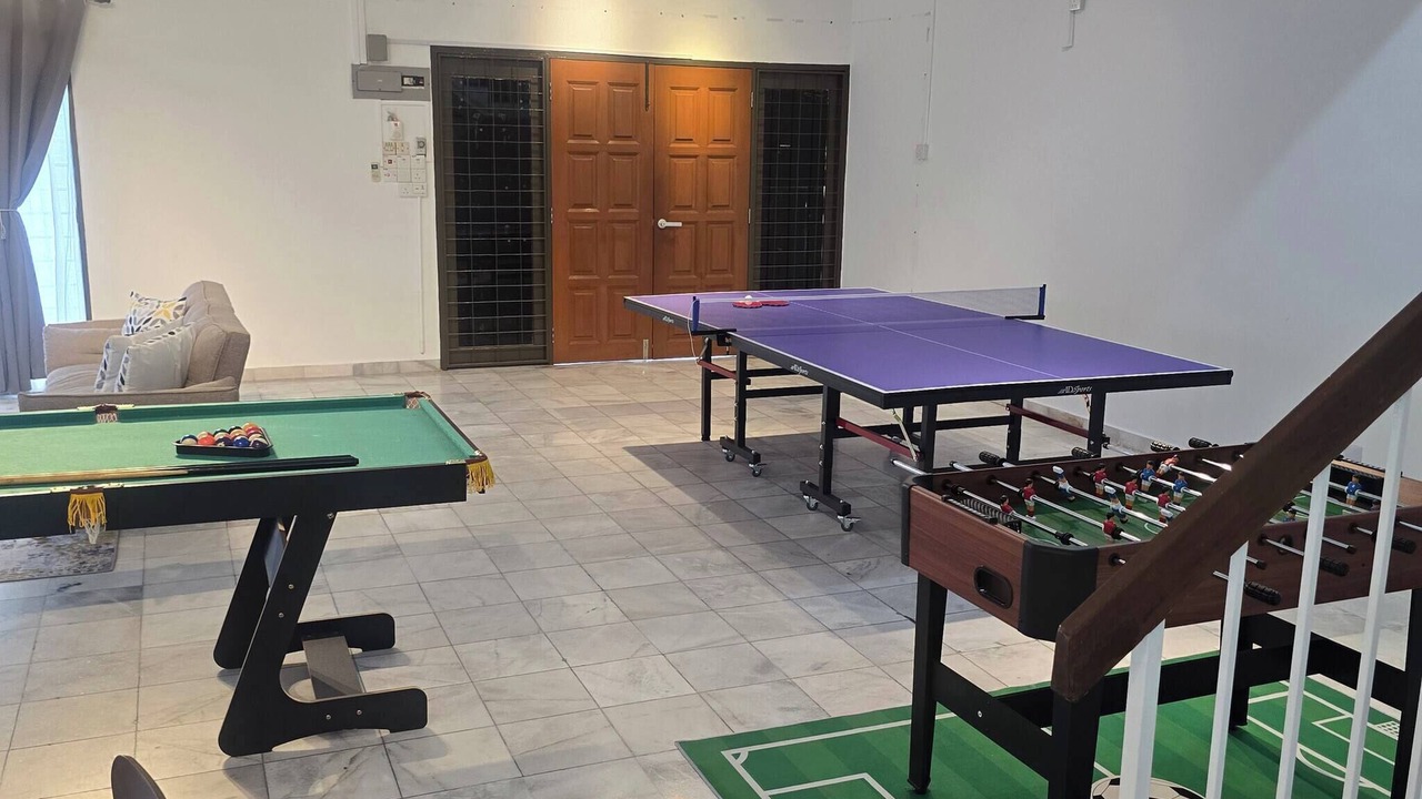 Photo of Bedroom in Kampung Sungai Nibong