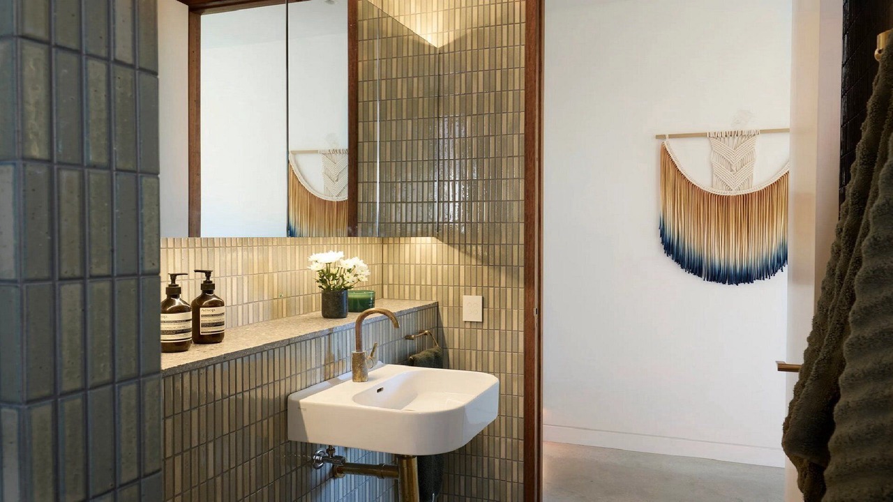 Photo of Bathroom in Patonga