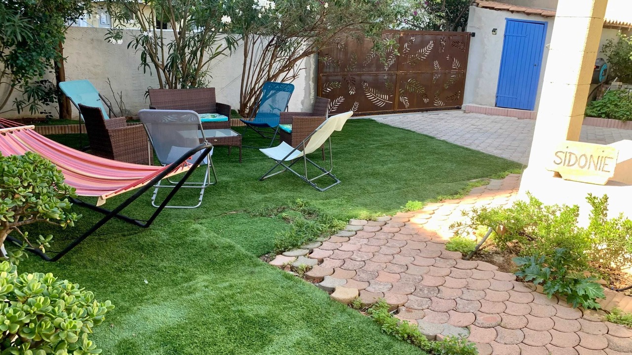 Photo of Outdoor in Bompard