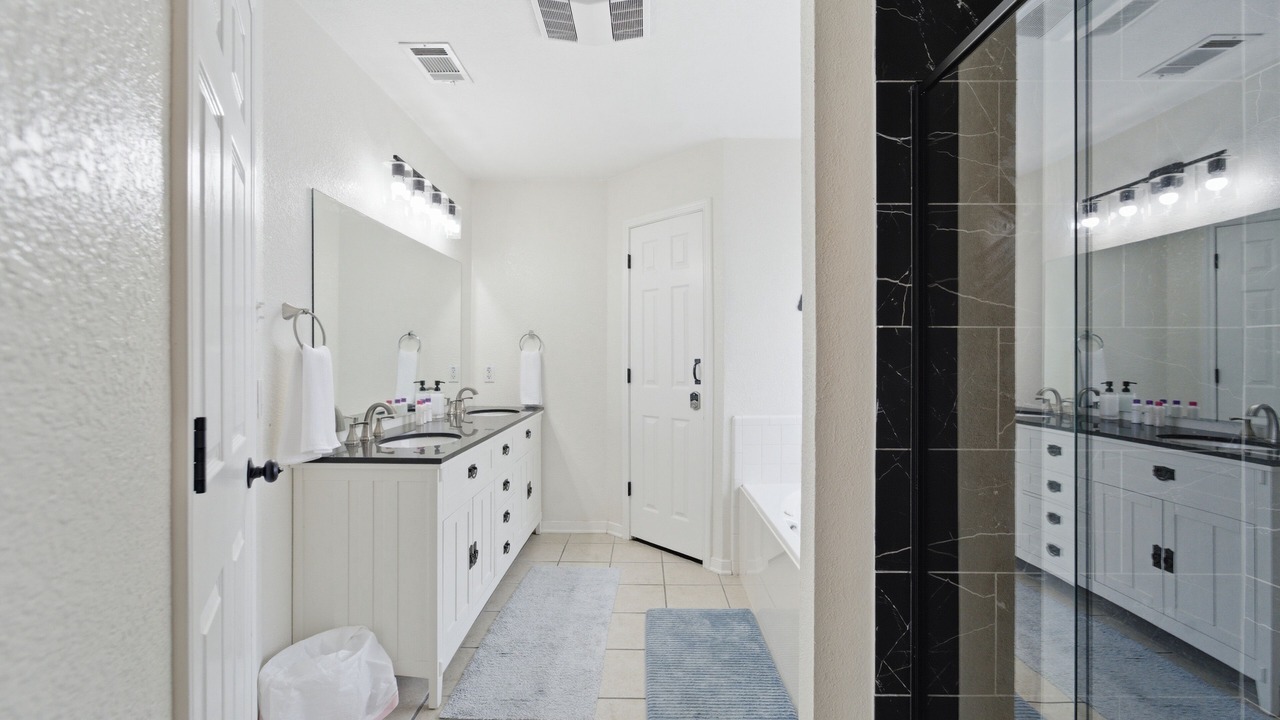 Photo of Bathroom in Killeen