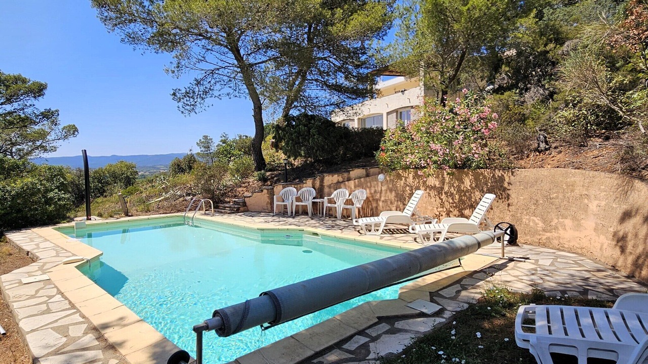 Photo of Outdoor in Pierrerue