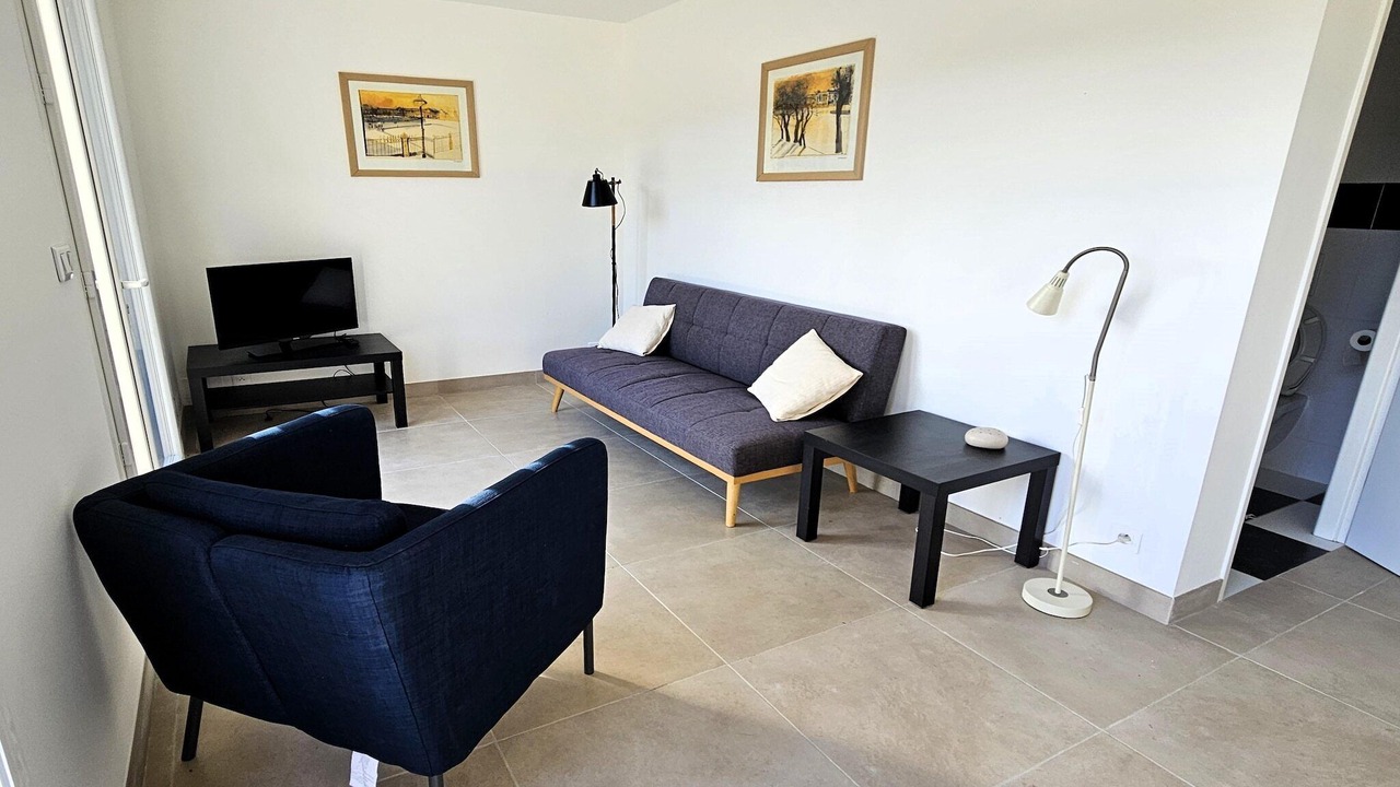 Photo of Livingroom in Pierrerue