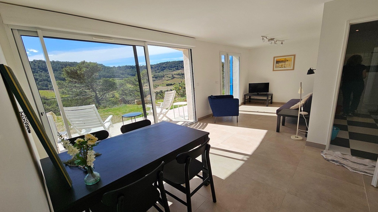 Photo of Livingroom in Pierrerue