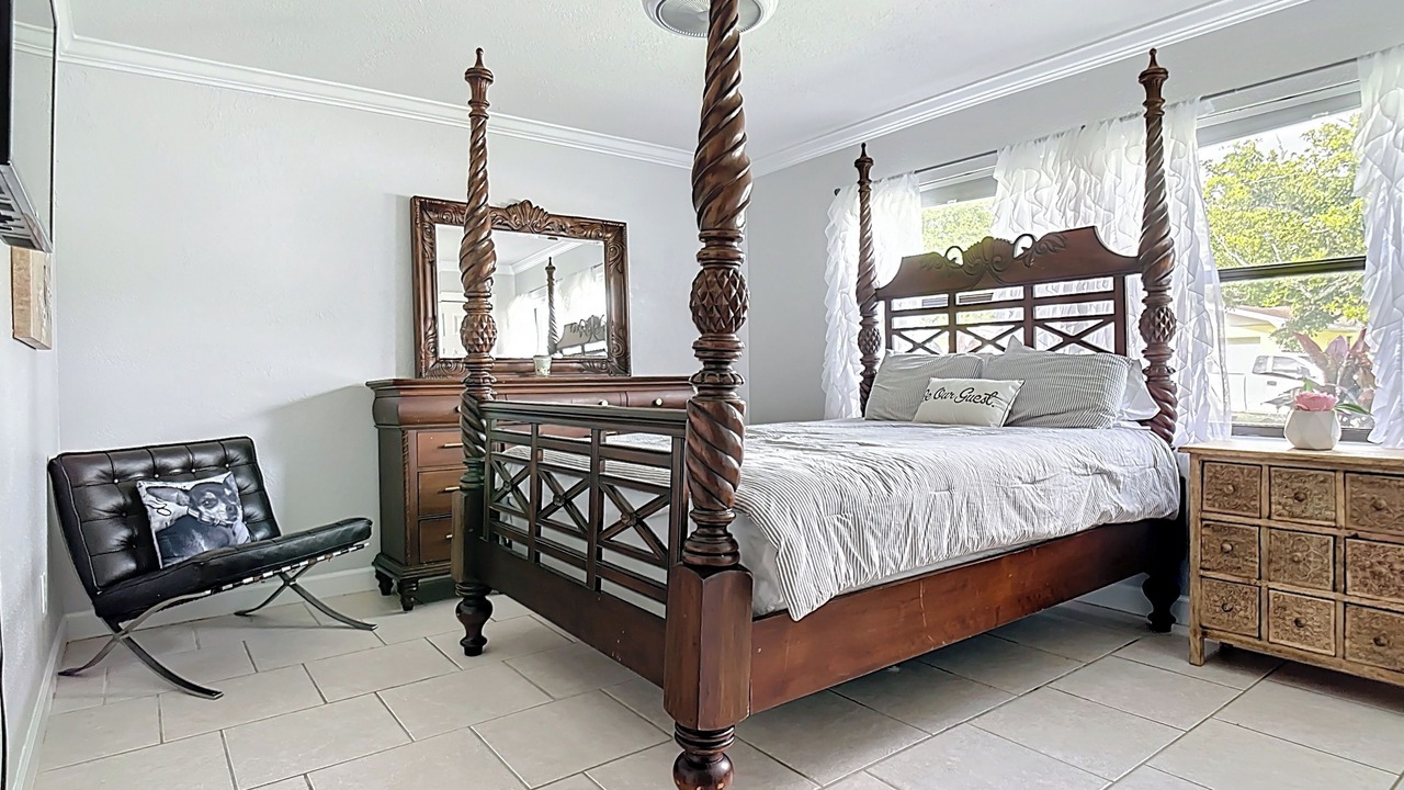 Photo of Bedroom in Conway