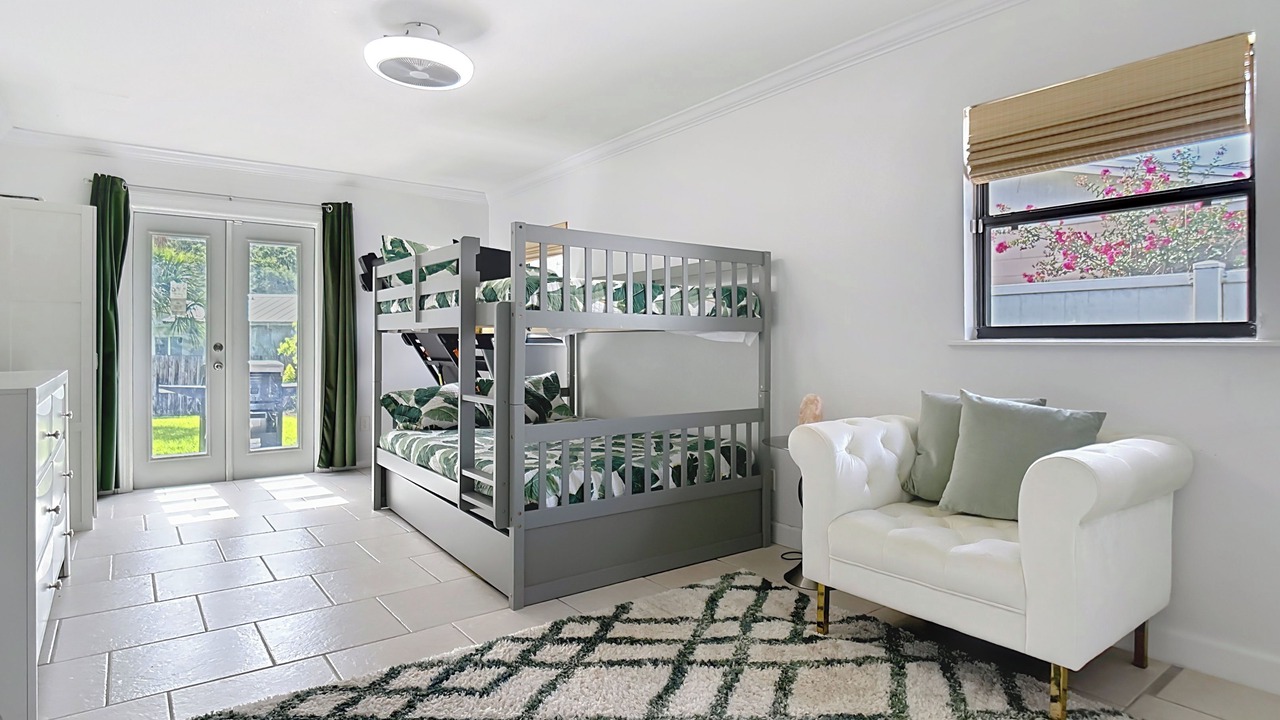 Photo of Bedroom in Conway