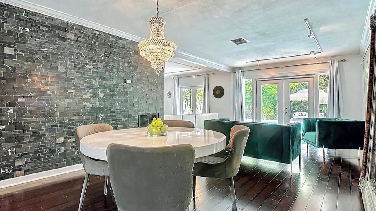 Photo of Others in Conway