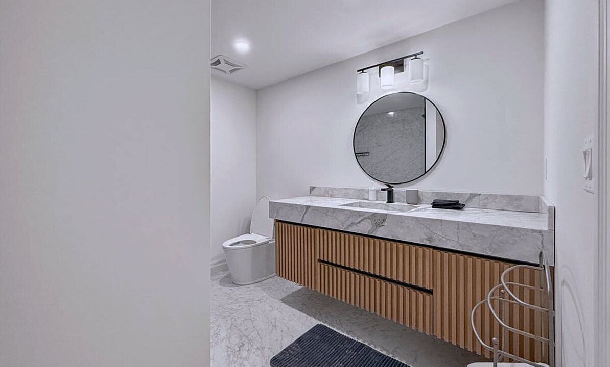 Photo of Bathroom in LaSalle