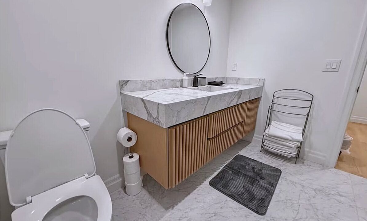 Photo of Bathroom in LaSalle