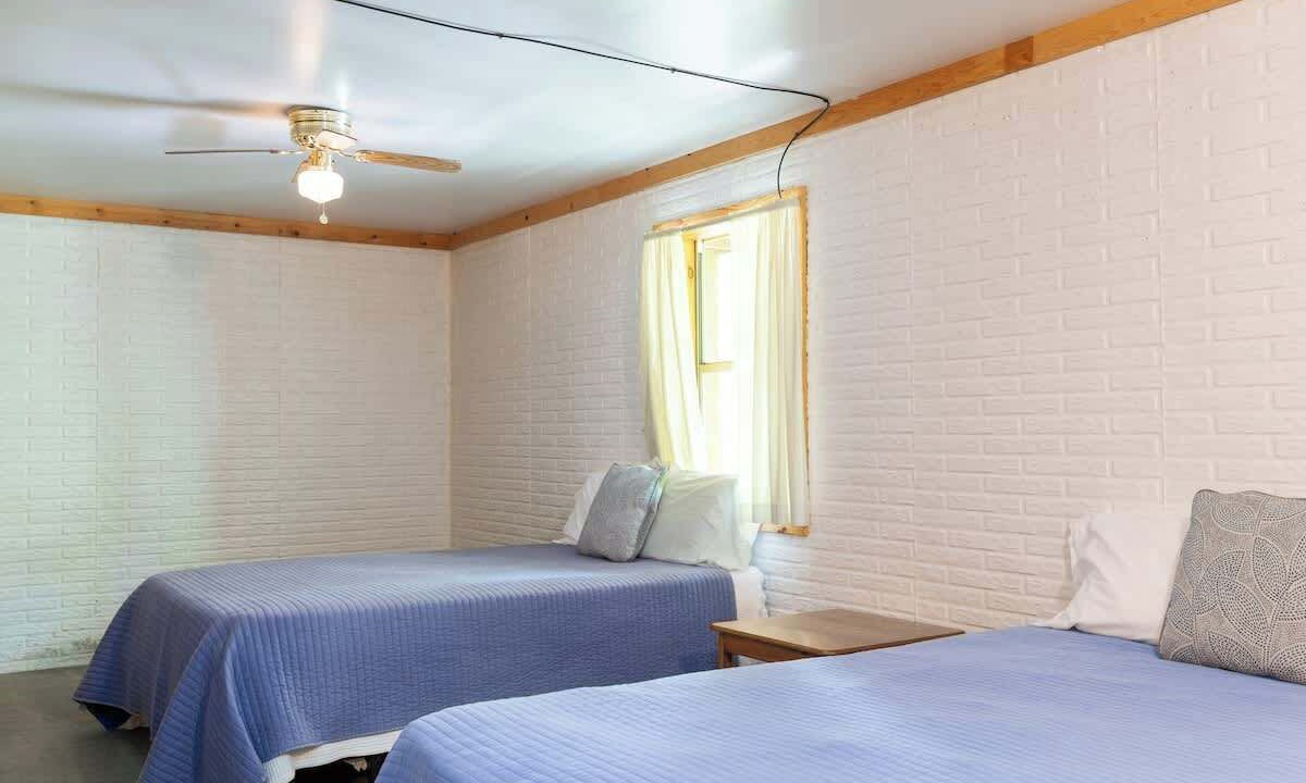 Photo of Bedroom in Shell Knob