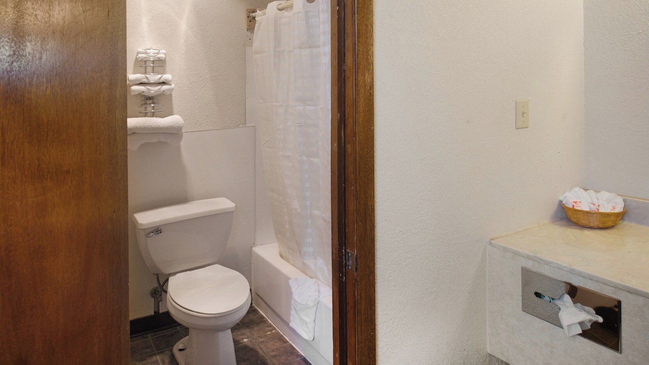 Photo of Bathroom in Guymon