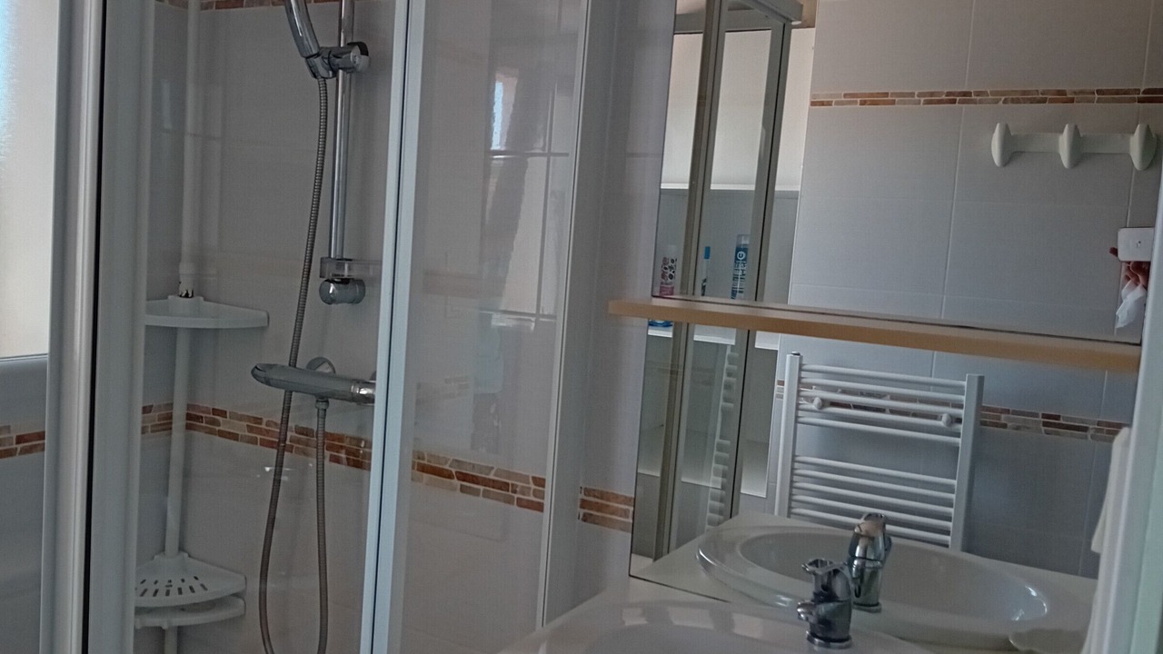Photo of Bathroom in LʼAiguillon-sur-Mer