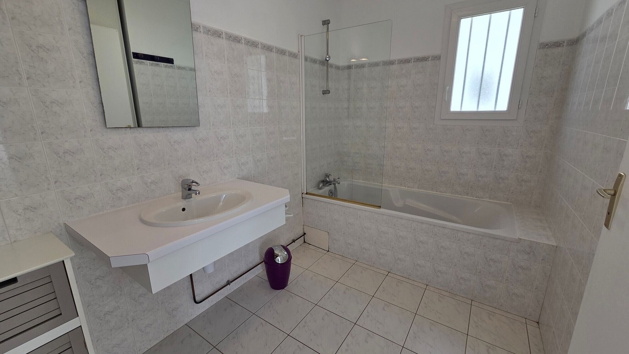 Photo of Bathroom in La Faute-sur-Mer