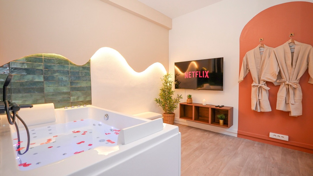 Photo of Bathroom in Republique