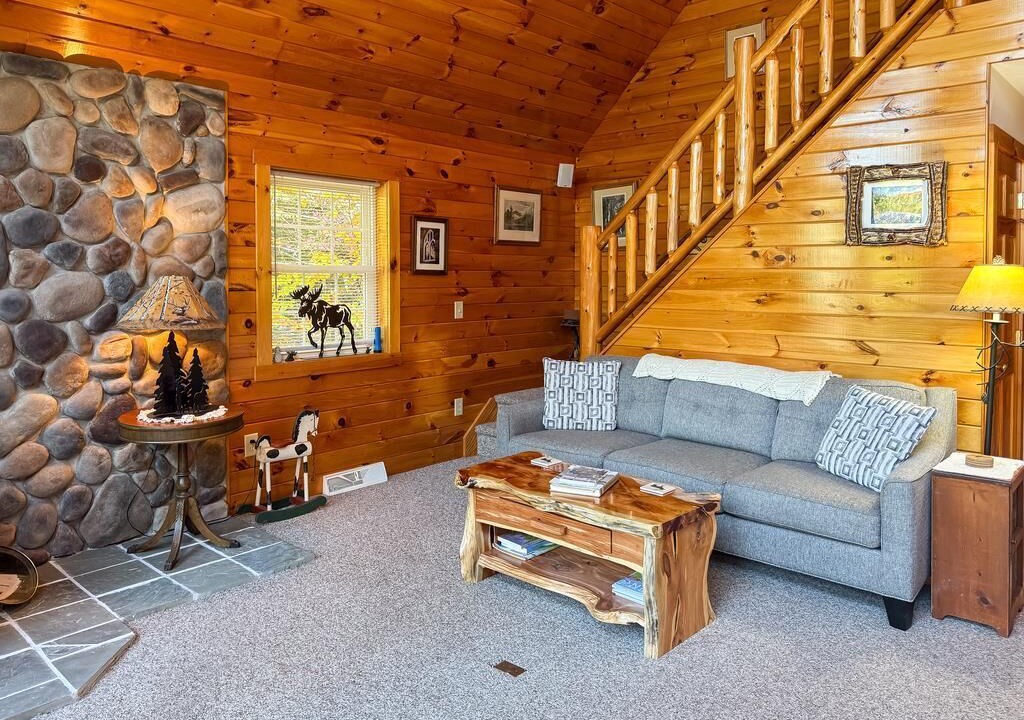 Photo of Bedroom in Eagle Bay