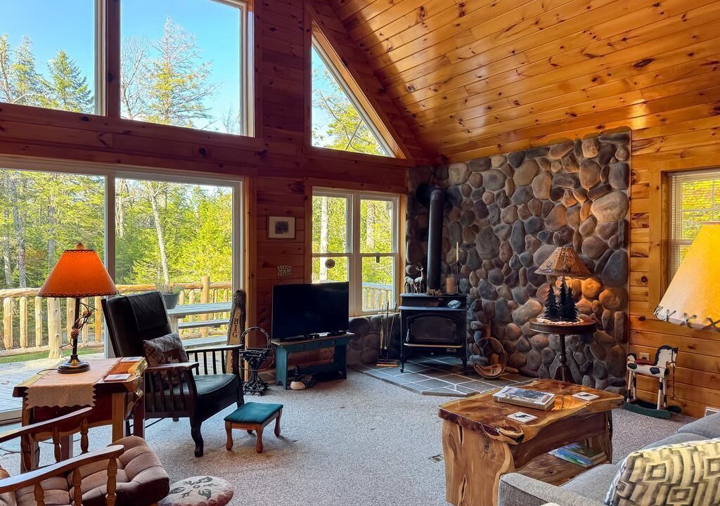 Photo of Bedroom in Eagle Bay