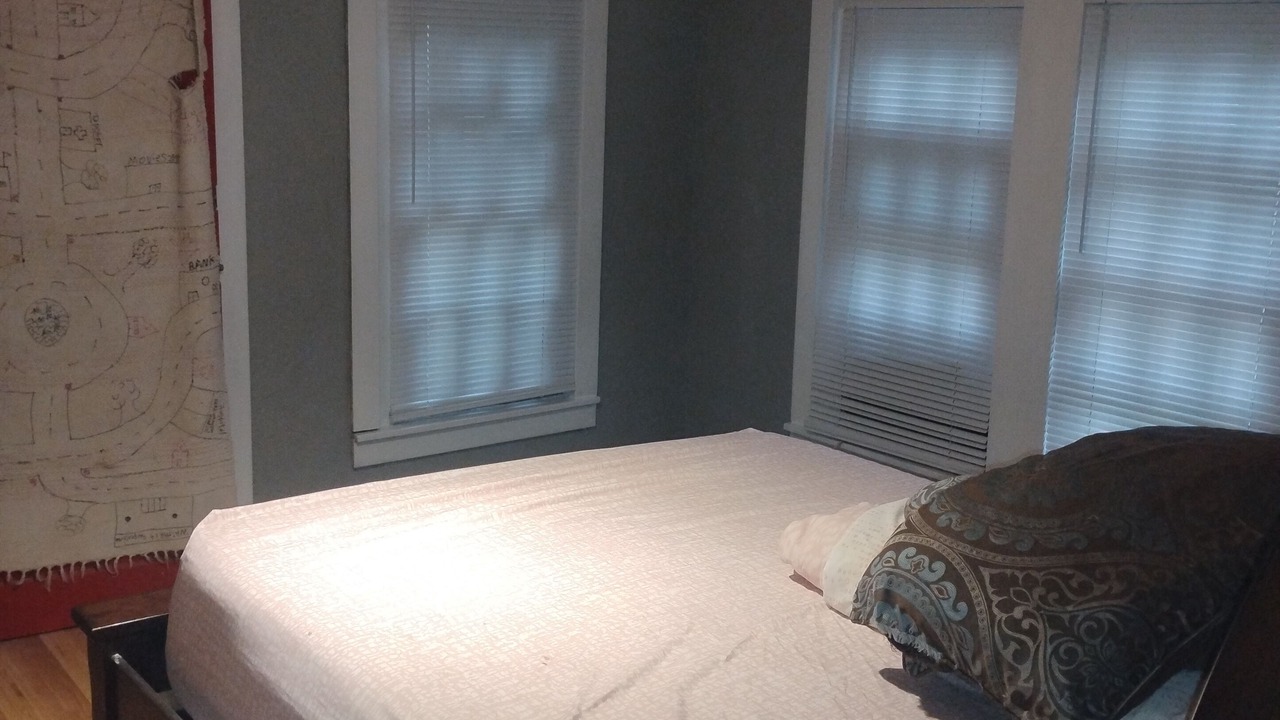 Photo of Bedroom in Palestine