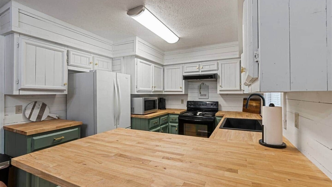 Photo of Kitchen in Slade