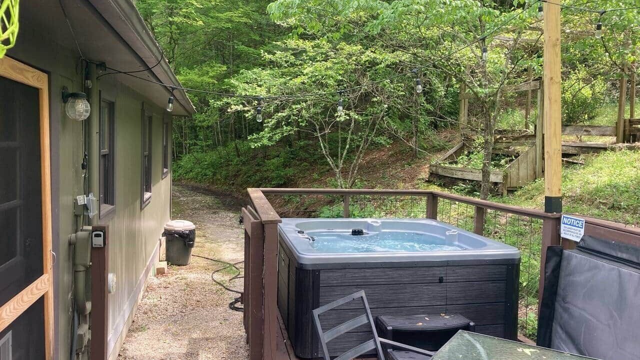 Photo of Others in Slade