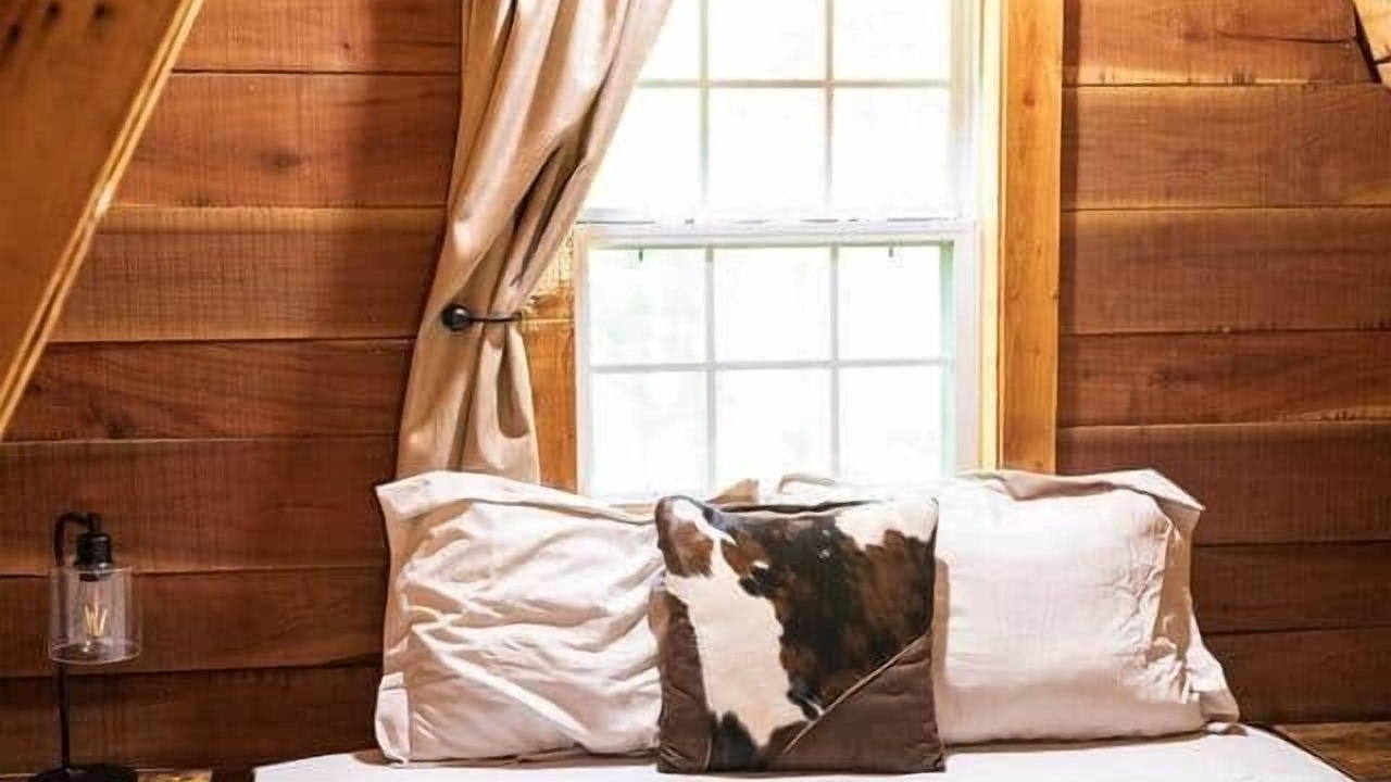Photo of Bedroom in Slade