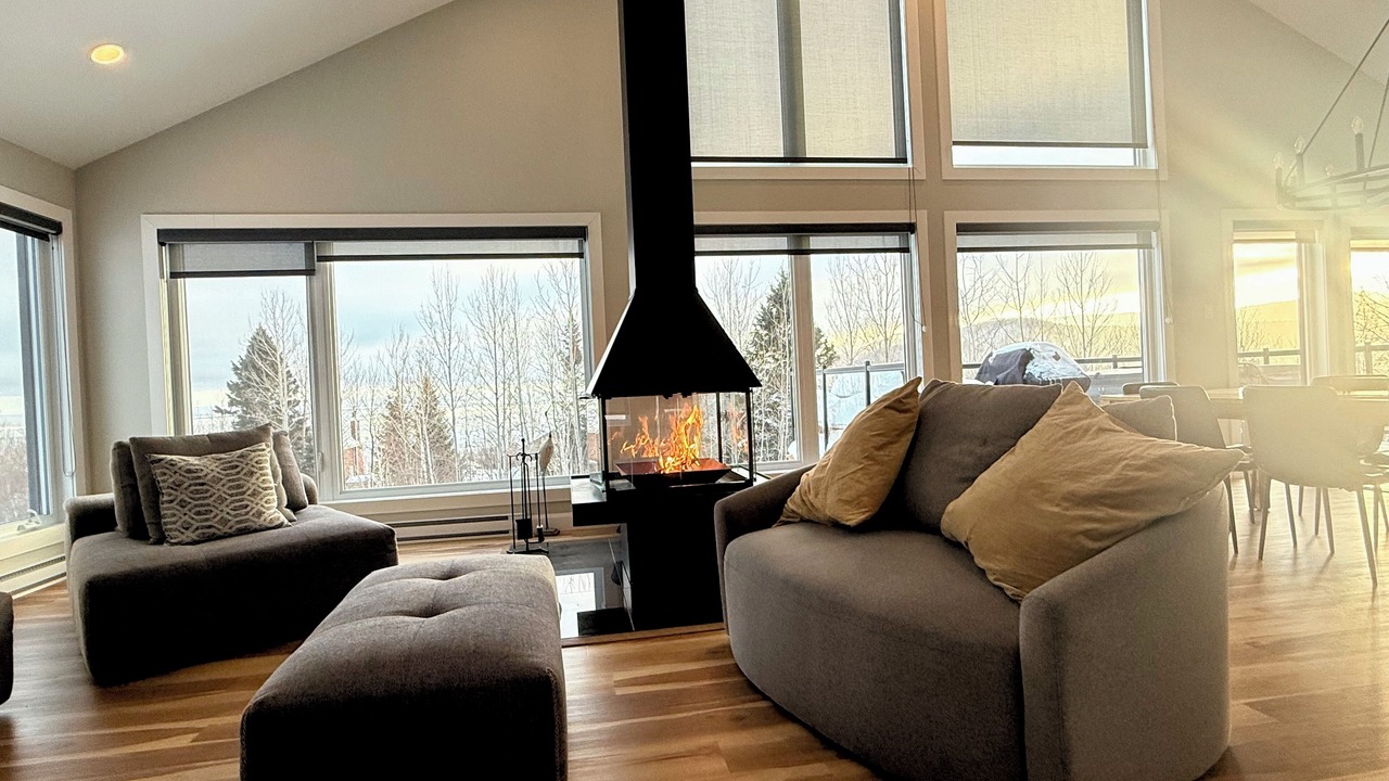 Photo of Livingroom in Petite-Riviere-Saint-Francois