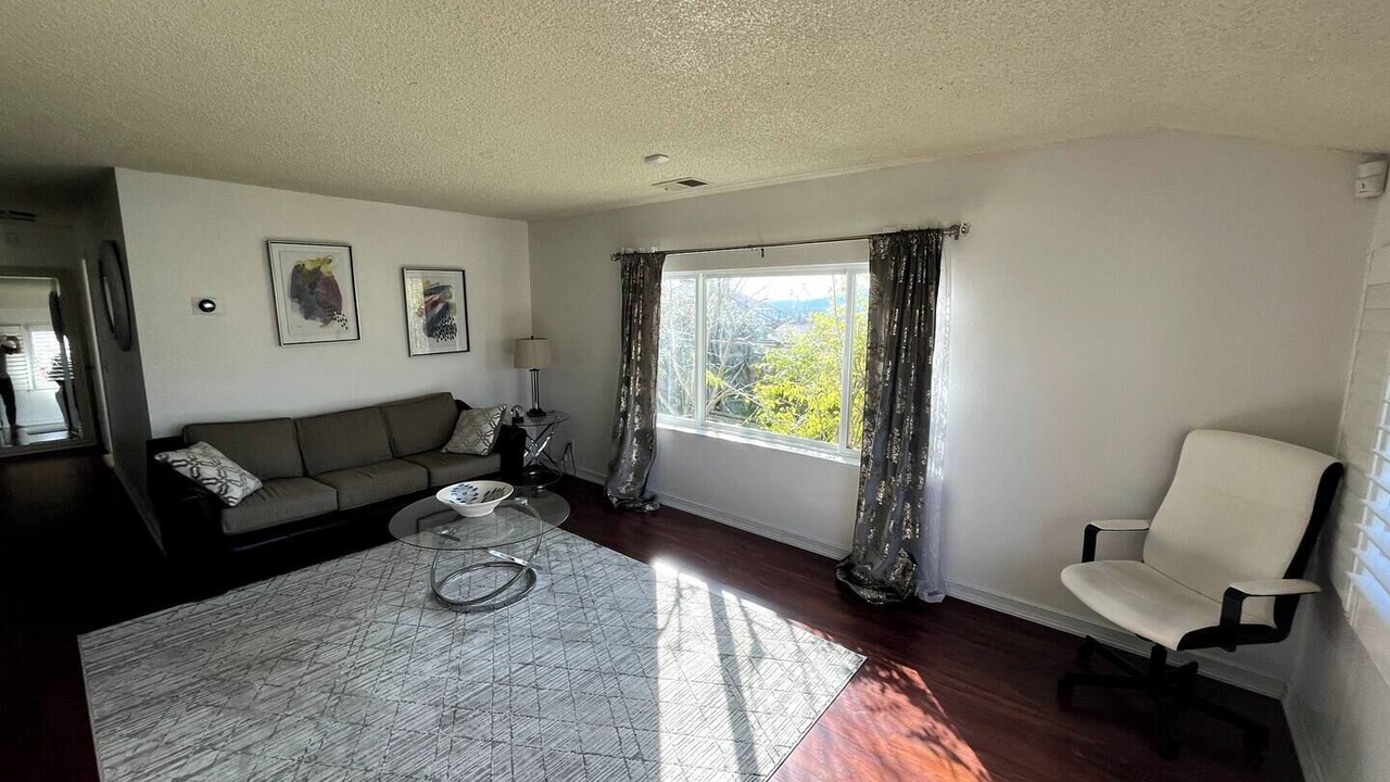 Photo of Livingroom in Edenvale