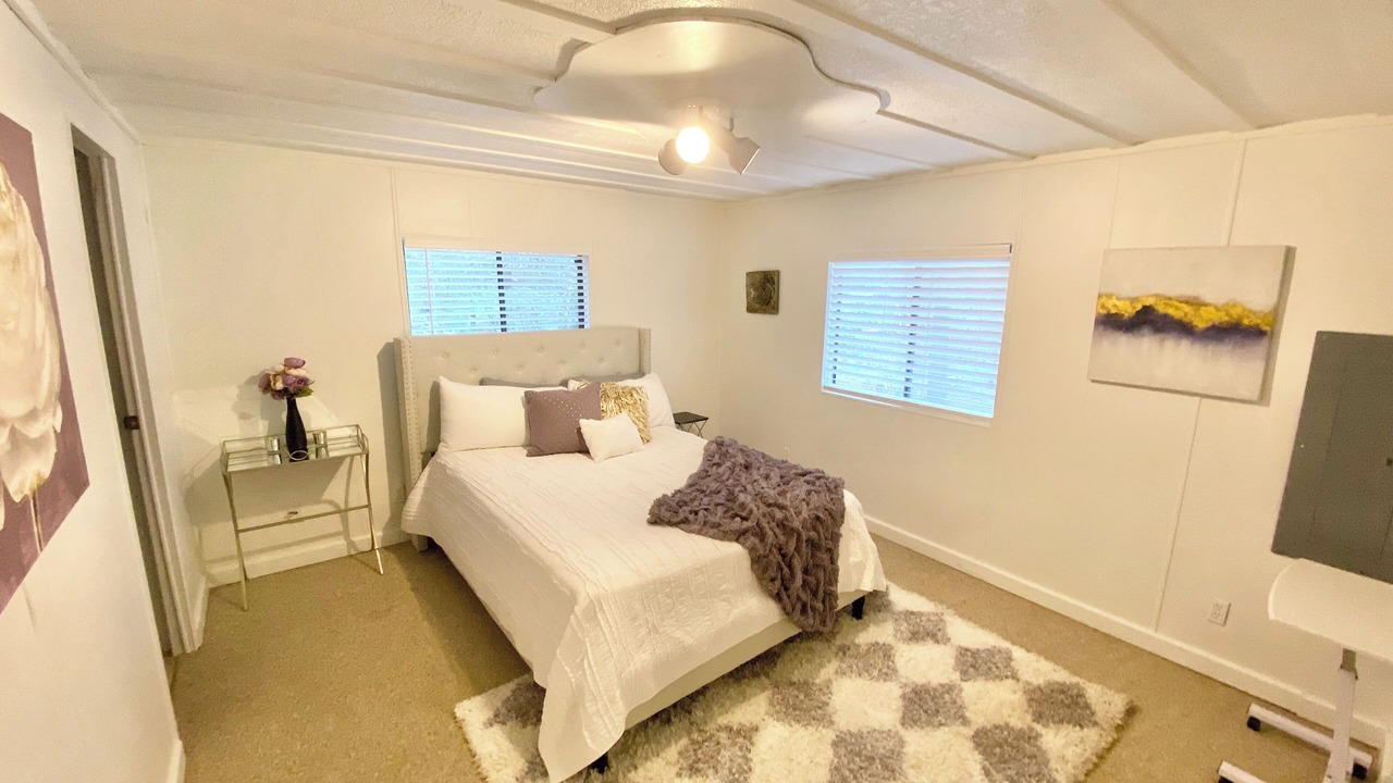 Photo of Bedroom in Denison