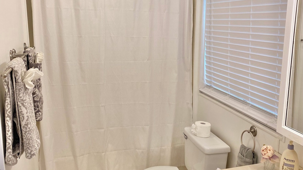 Photo of Bathroom in Denison