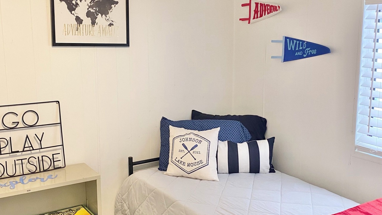 Photo of Bedroom in Denison