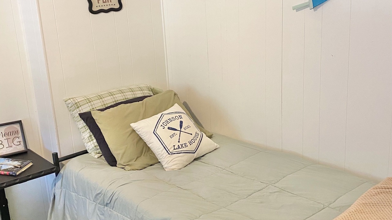 Photo of Bedroom in Denison