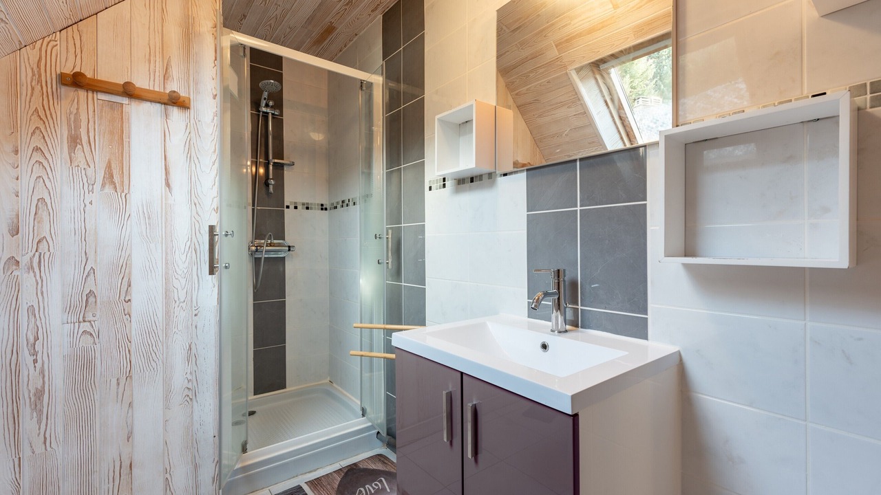 Photo of Bathroom in Ens