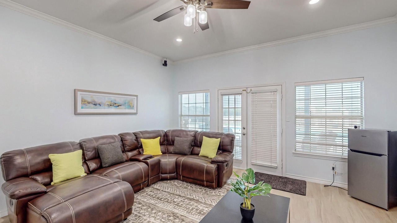 Photo of Livingroom in Westminster