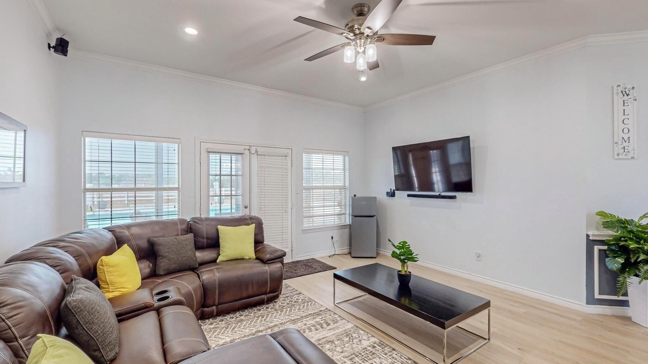 Photo of Livingroom in Westminster