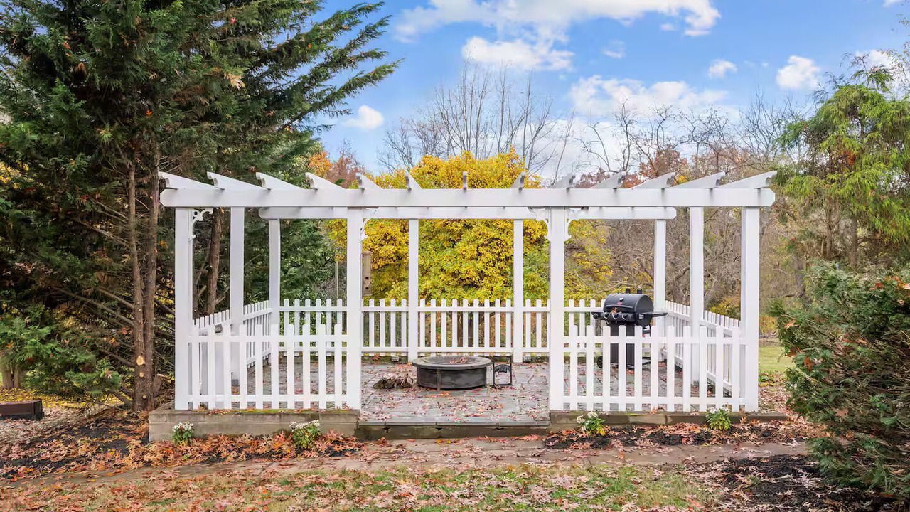 Photo of Outdoor in Stanley
