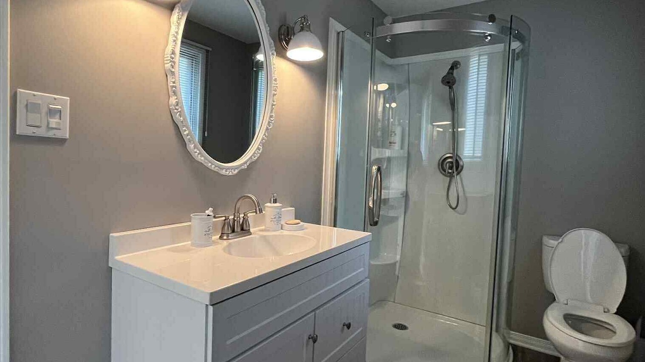 Photo of Bathroom in Chertsey