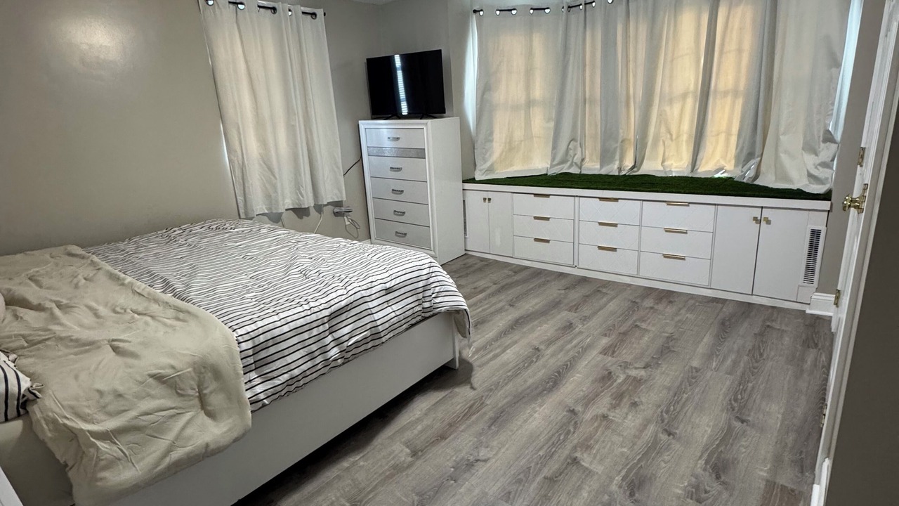 Photo of Bedroom in Ayer