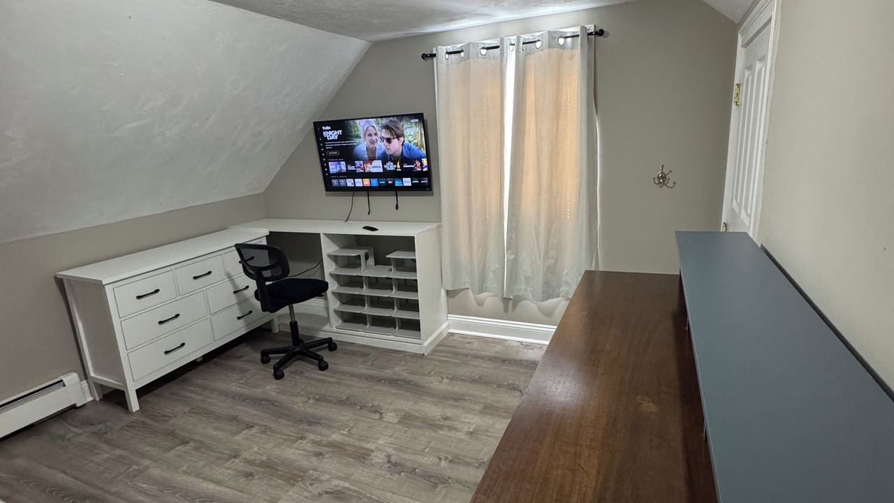 Photo of Bedroom in Ayer