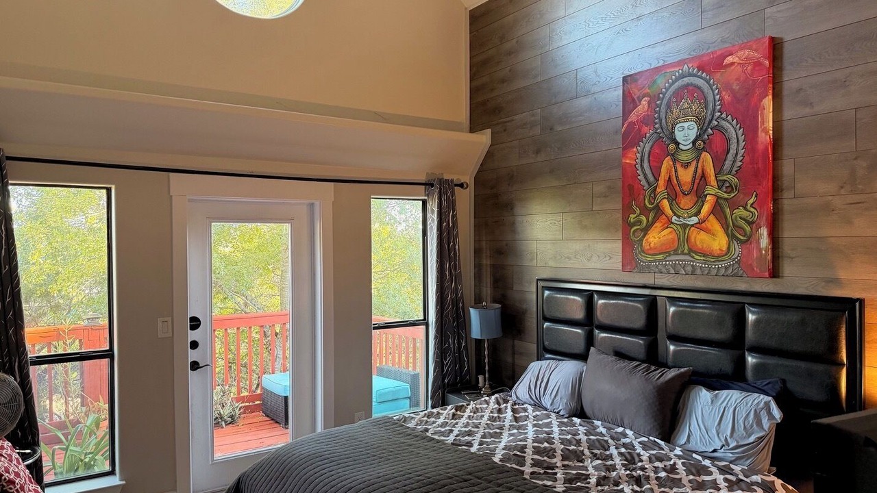 Photo of Bedroom in Apache Shores