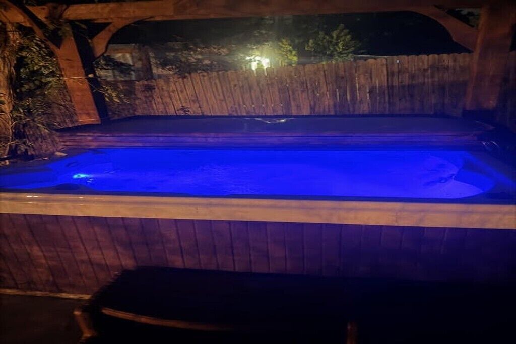 Photo of Outdoor in Apache Shores