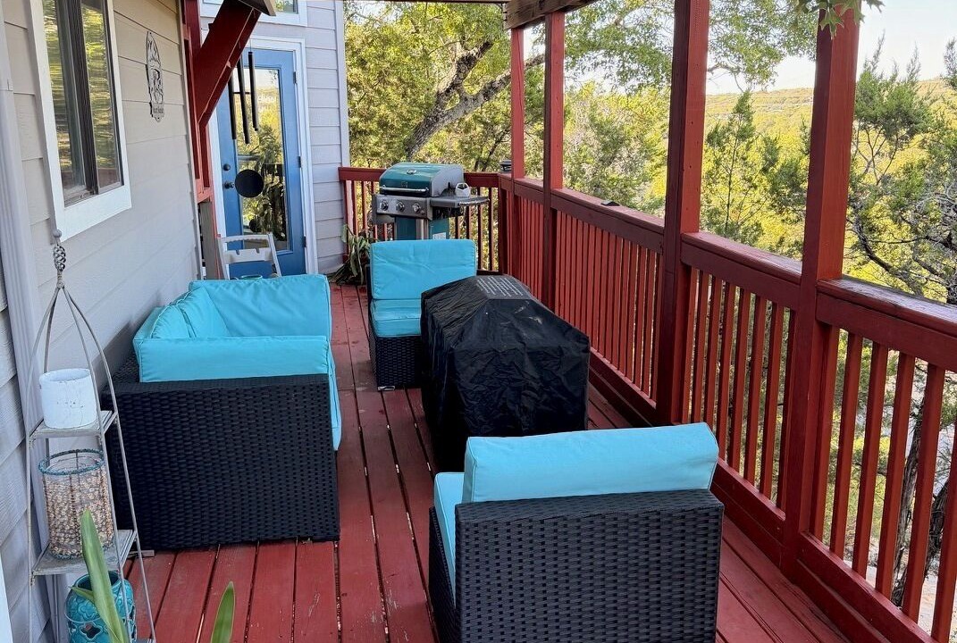 Photo of Patio Balcony in Apache Shores