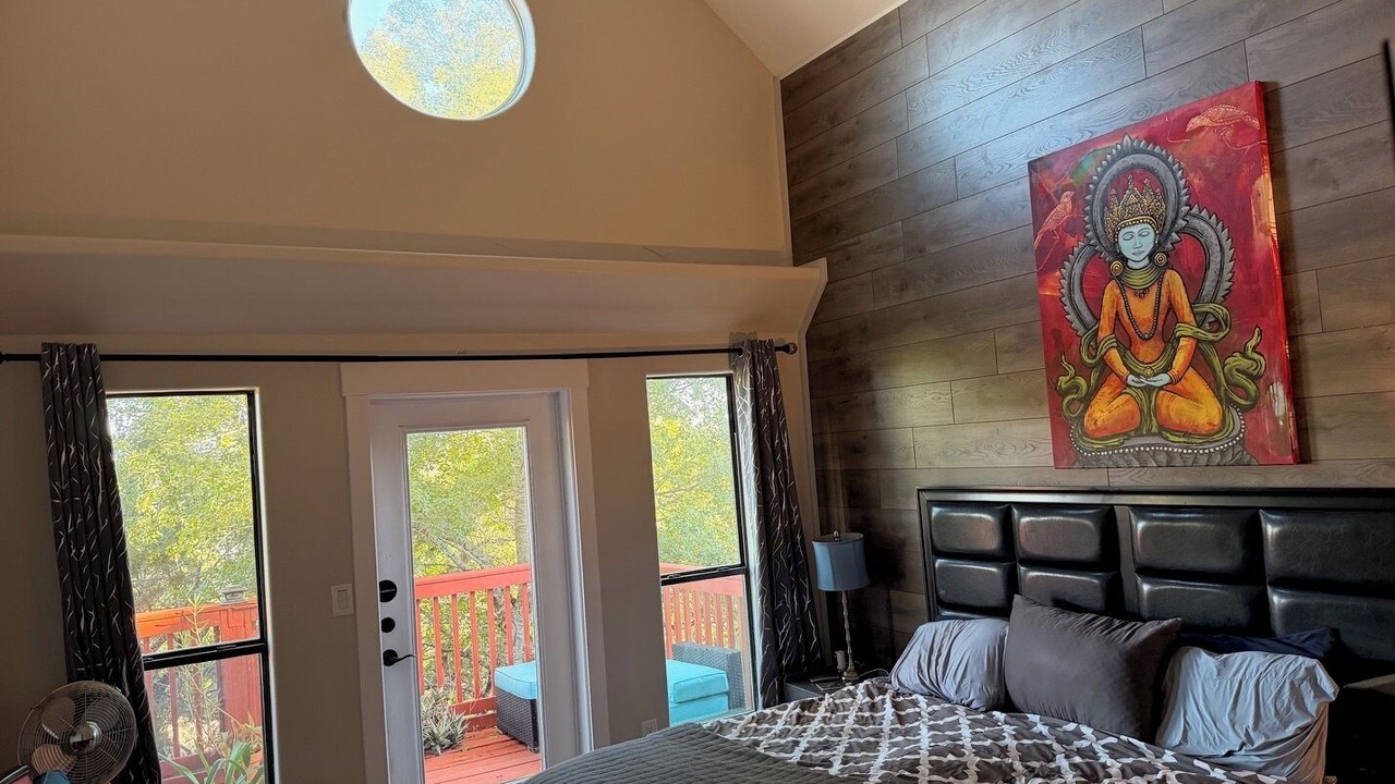 Photo of Bedroom in Apache Shores
