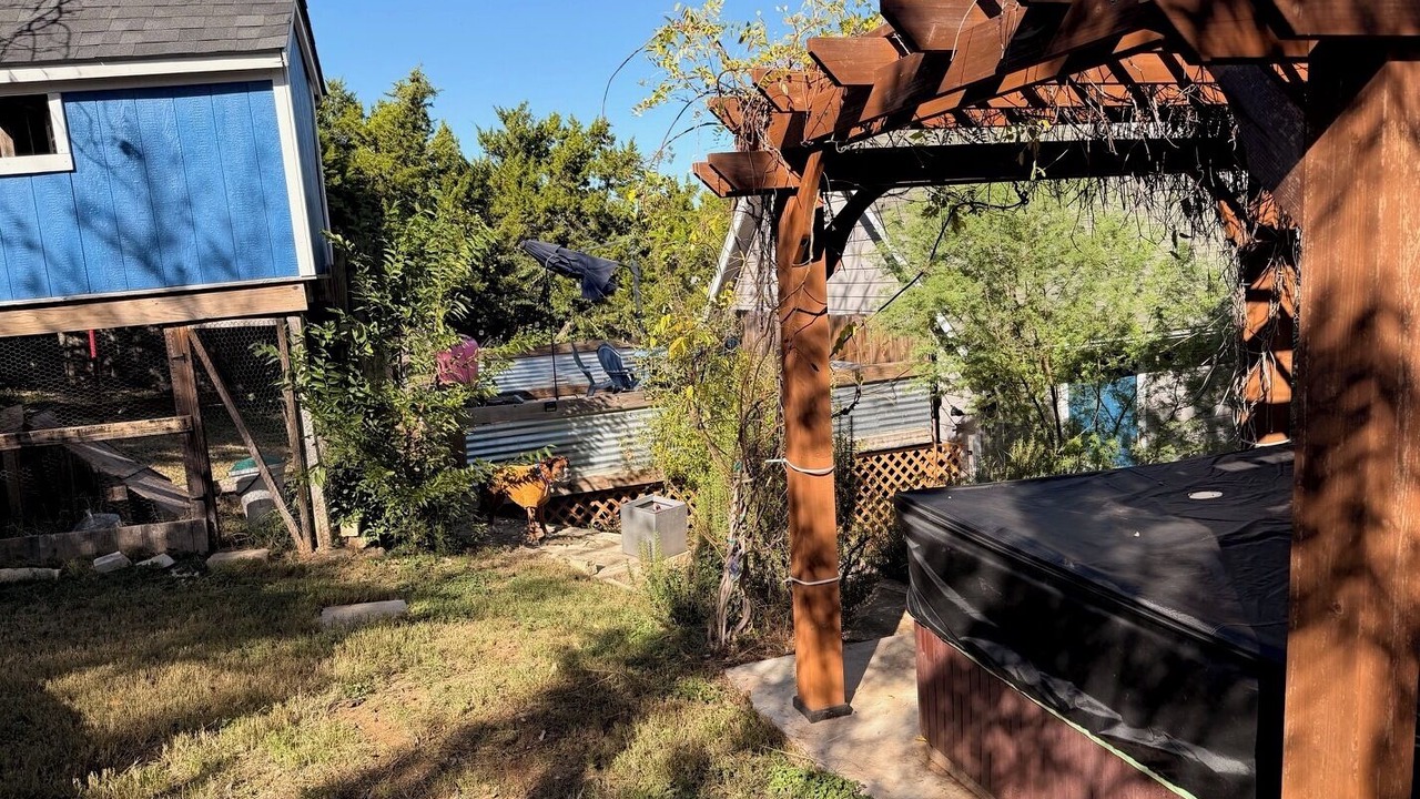 Photo of Outdoor in Apache Shores