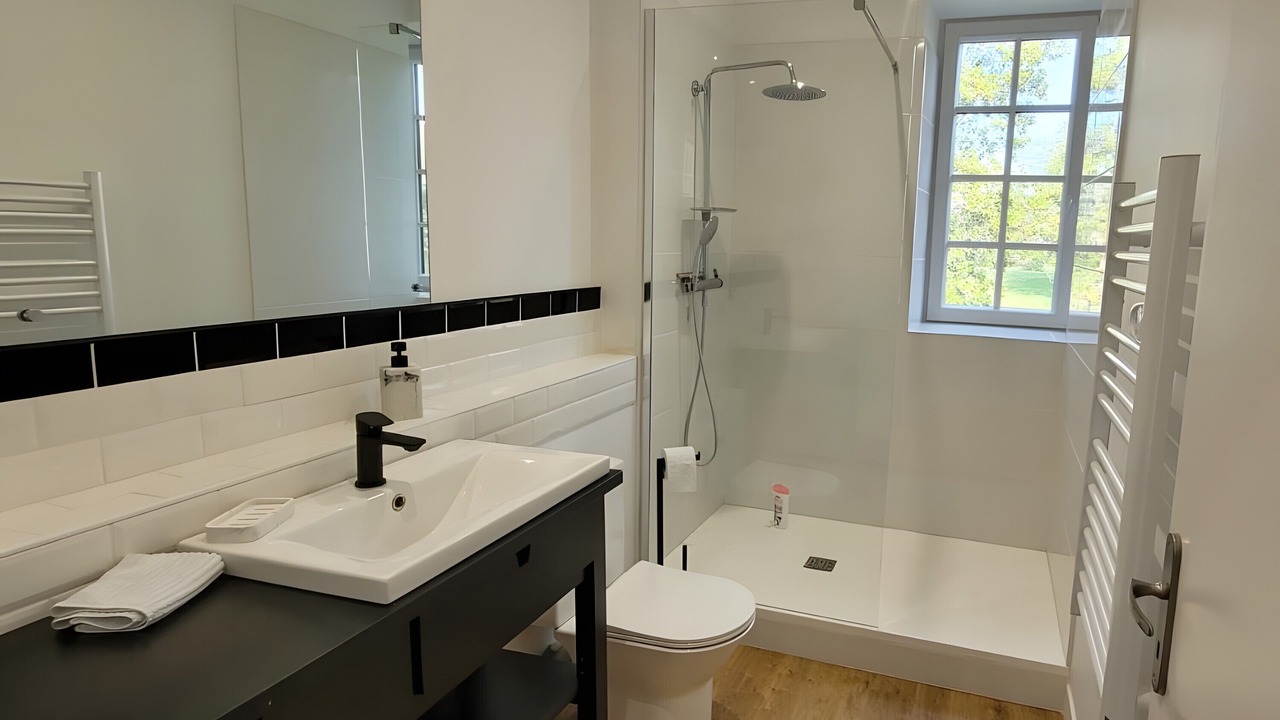 Photo of Bathroom in Puybarban