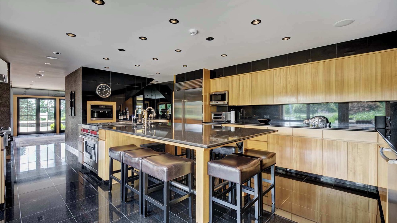 Photo of Kitchen in Lakeville