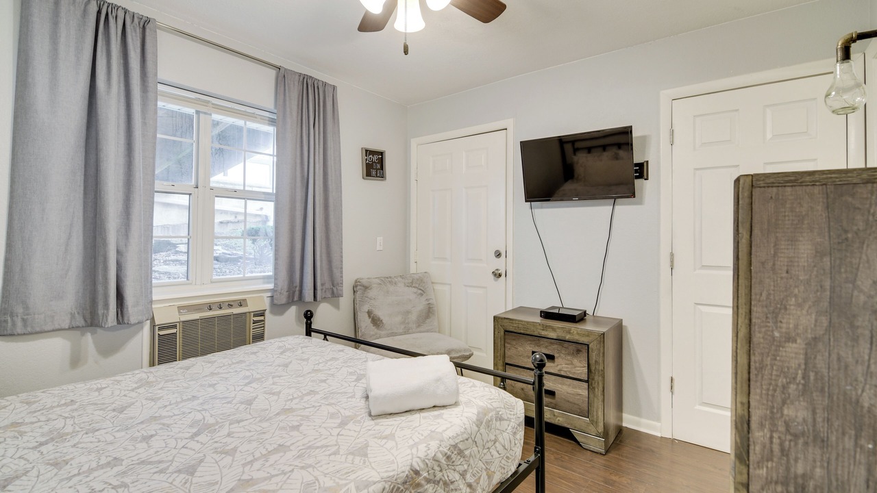 Photo of Bedroom in Branson