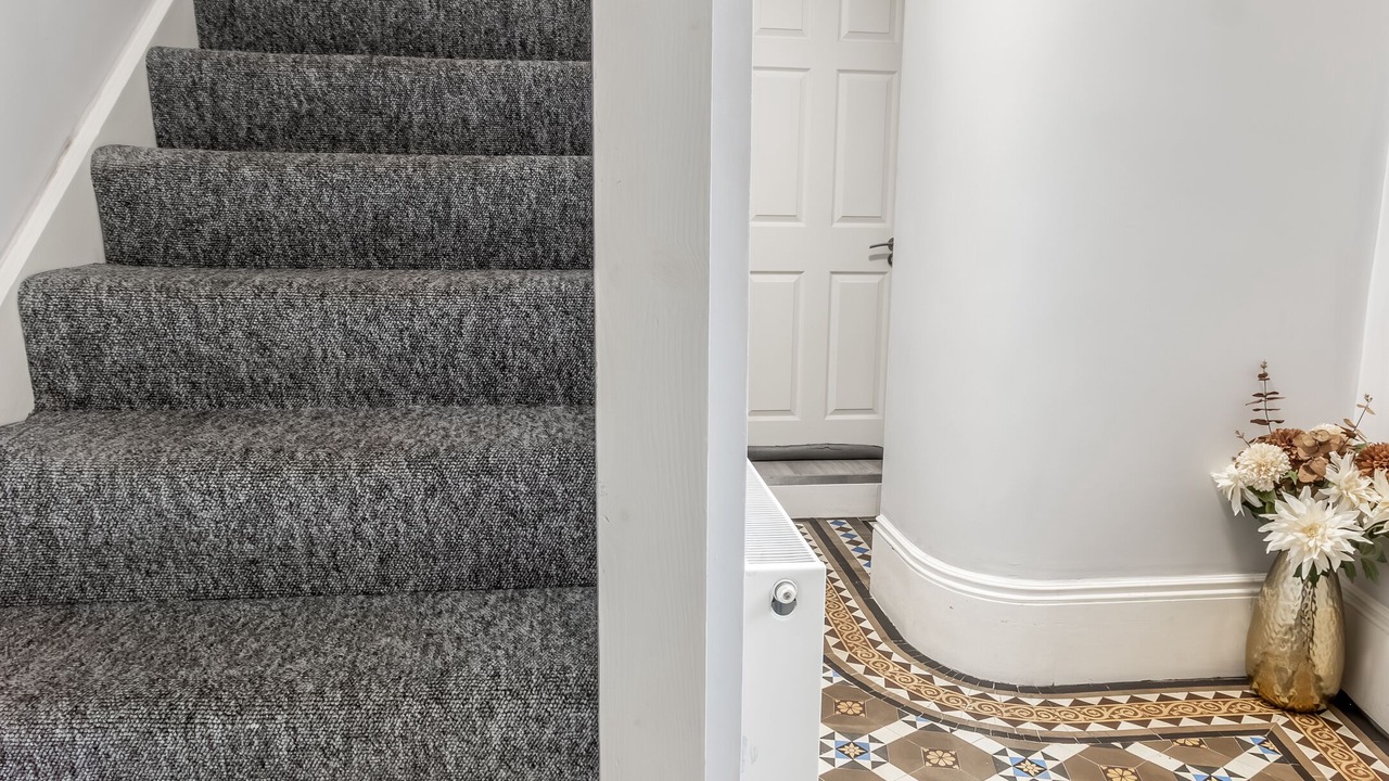 Photo of Others in Edgware