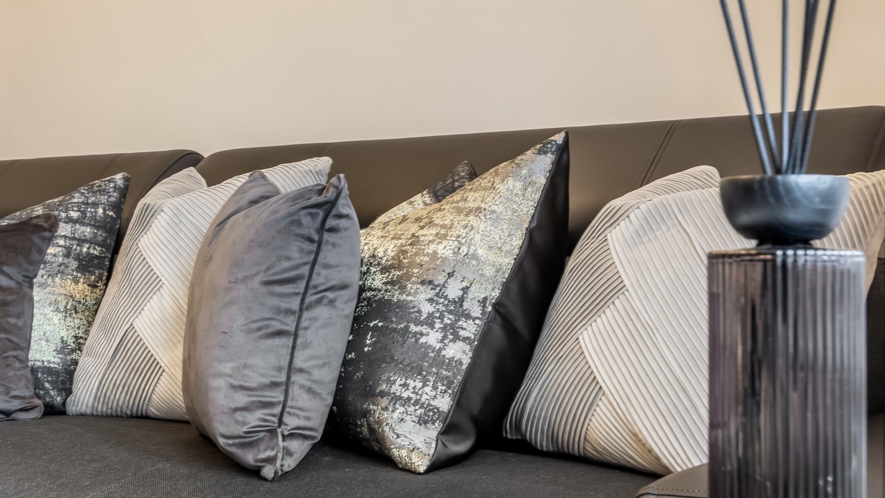 Photo of Others in Edgware