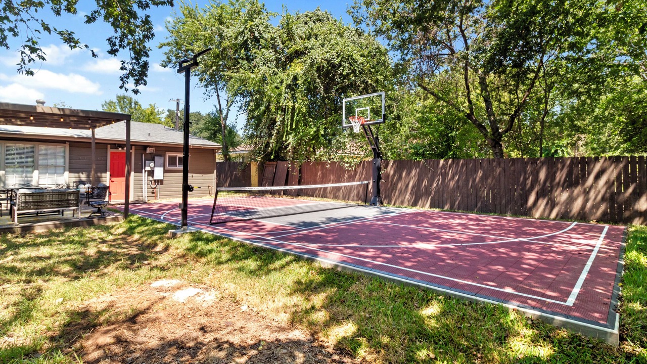 Photo of Others in College Hills Estates