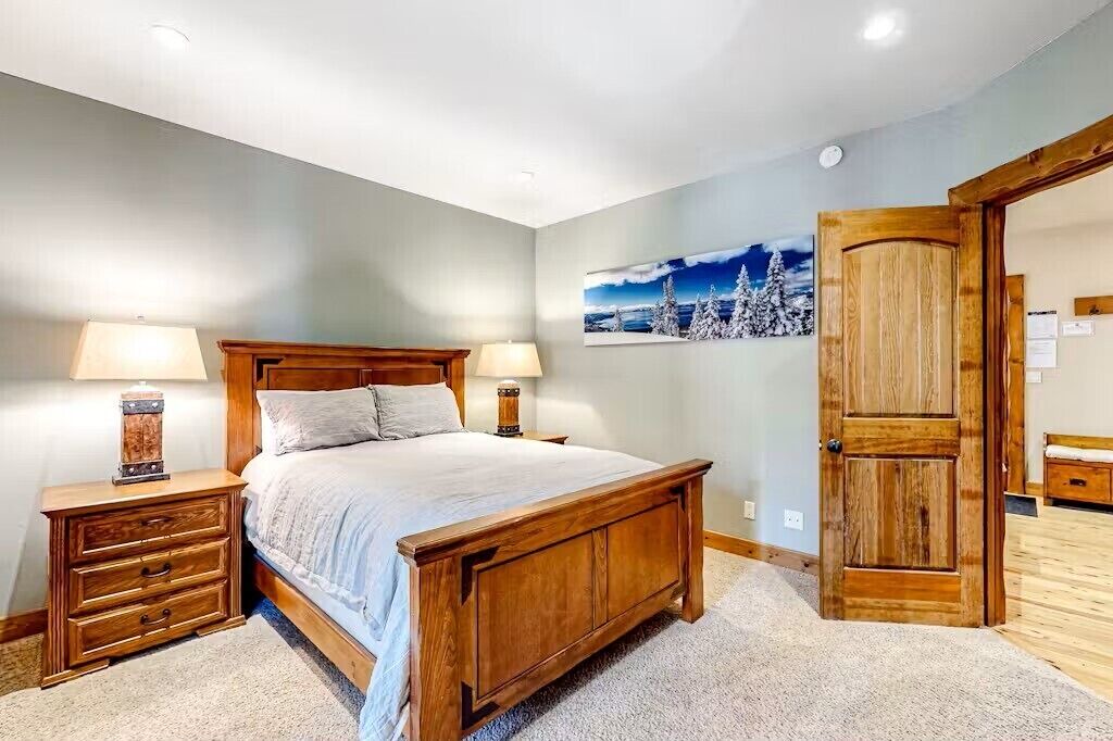 Photo of Bedroom in Tahoe Vista
